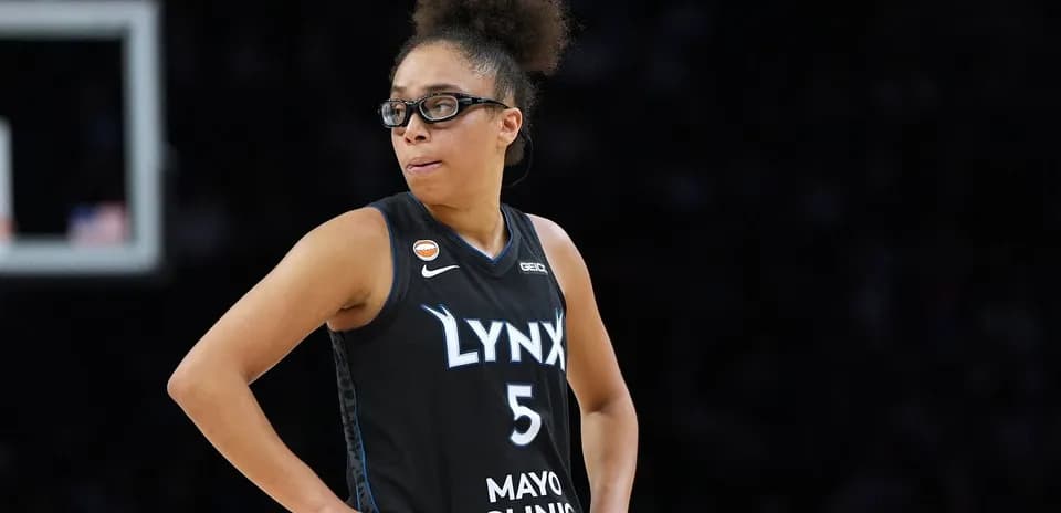 Jugadora de Lynx en acción durante el partido