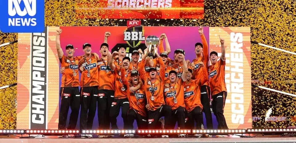 Jugadores de Perth Scorchers celebrando el campeonato