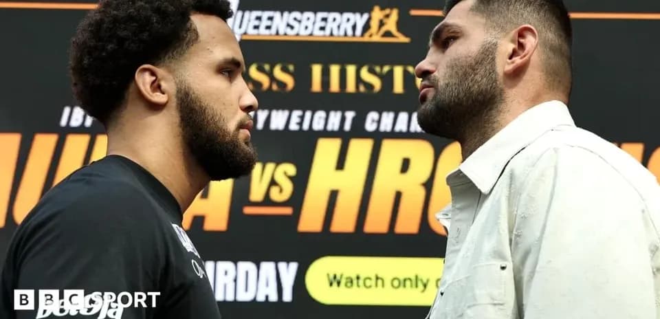 Boxeadores frente a frente en evento promocional