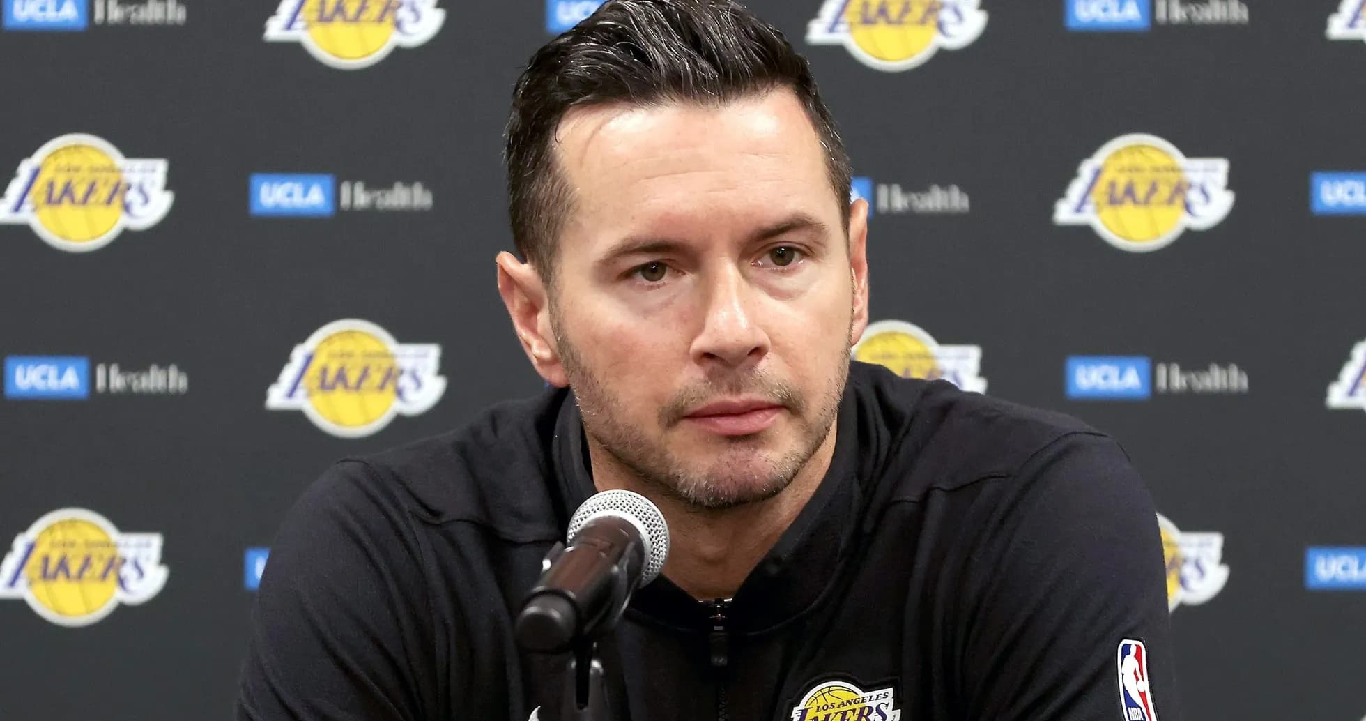 Entrenador de los Lakers en conferencia de prensa
