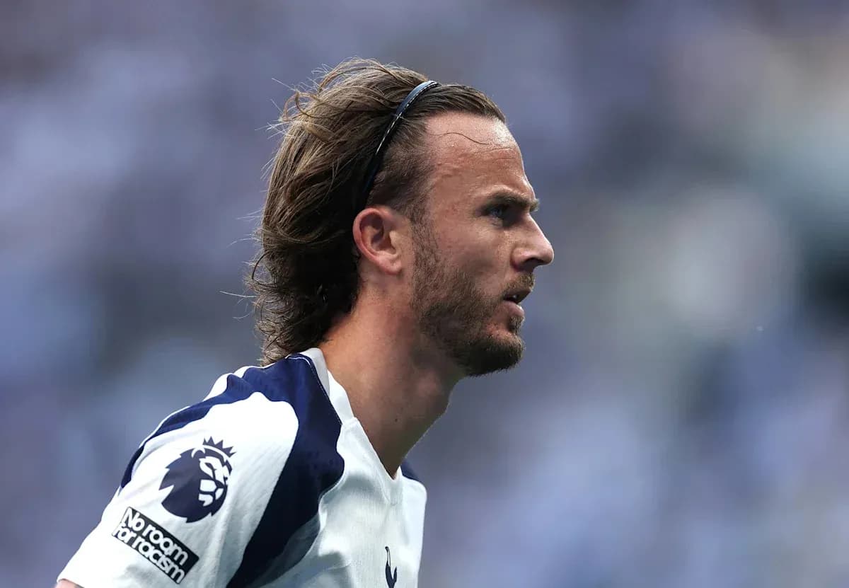 Jugador de Tottenham en acción durante el partido