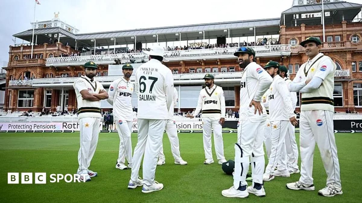 Jugadores de cricket de Pakistán en Lord's