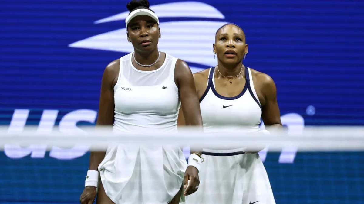 Venus y Serena Williams en la cancha de tenis