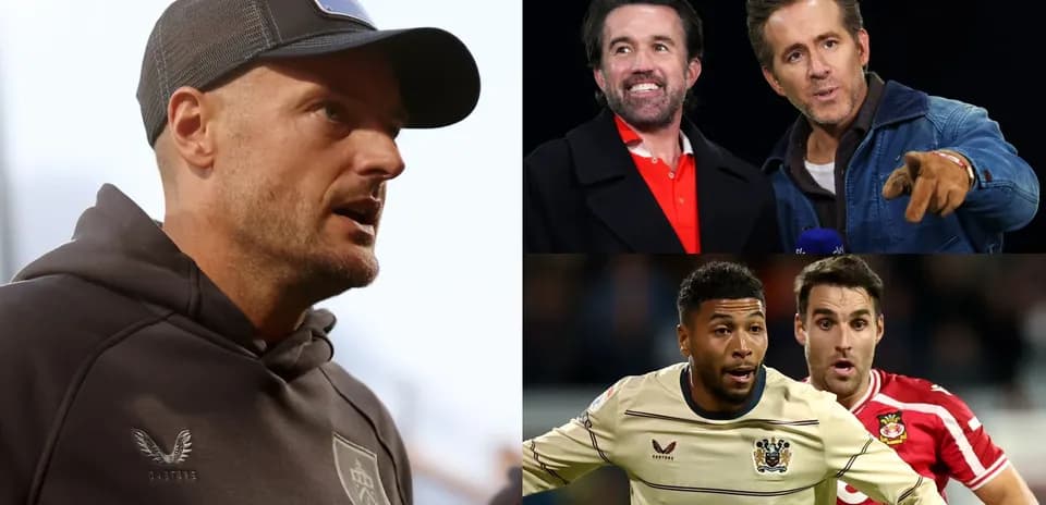 Entrenador, presentadores y jugadores en acción