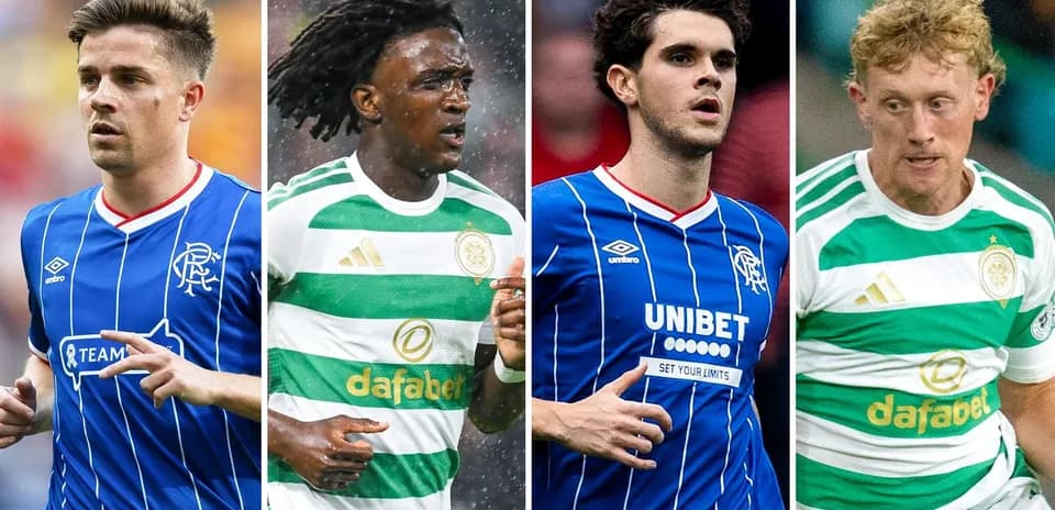 Jugadores de Rangers y Celtic en acción durante partido