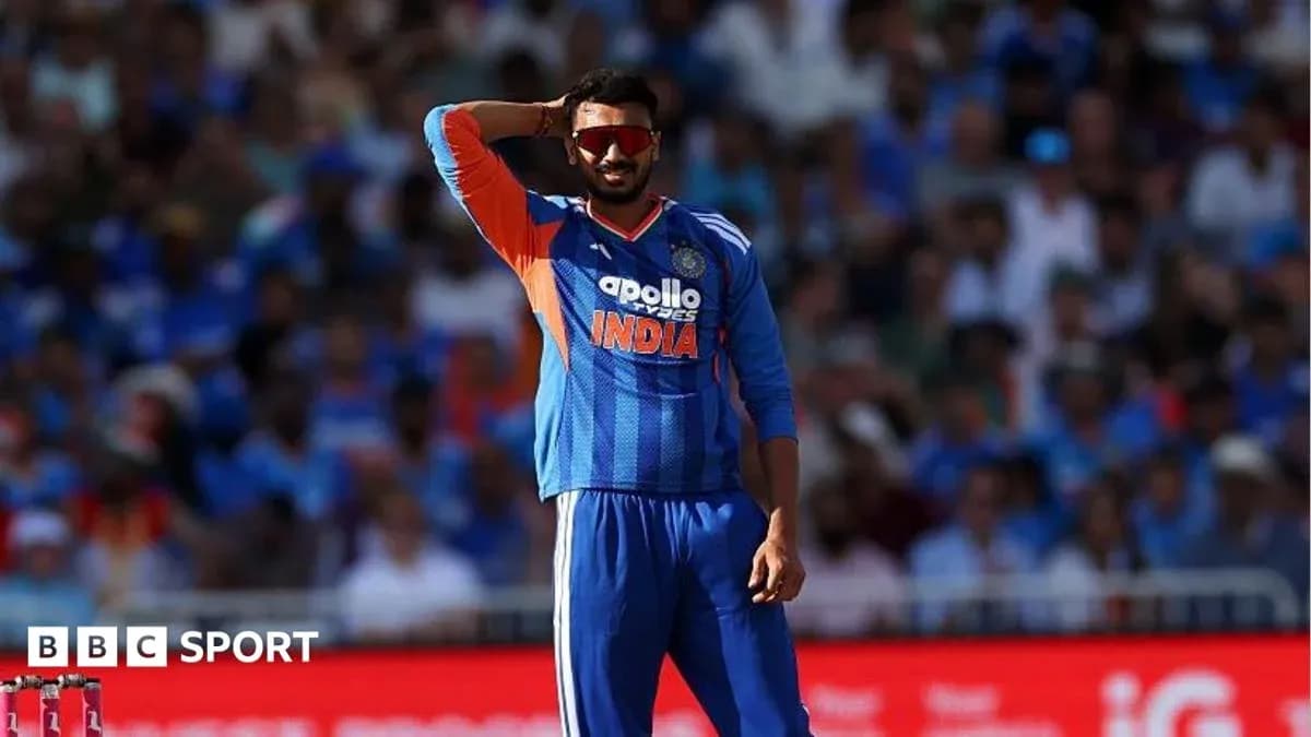 Jugador de cricket en acción durante un partido