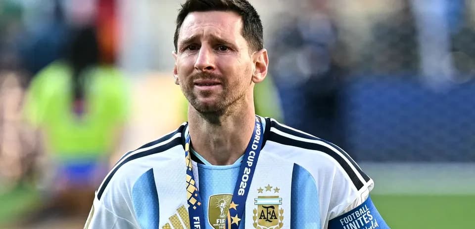 Jugador argentino con medalla tras el partido