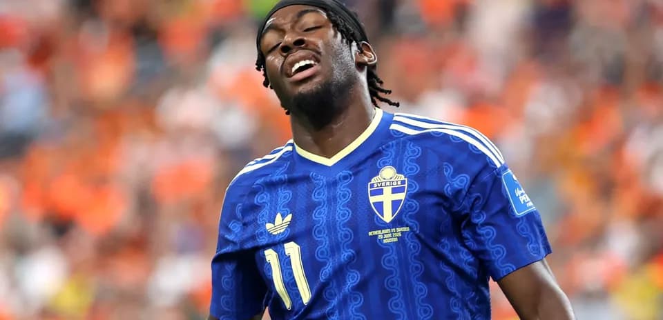 Jugador de Suecia en acción durante el partido