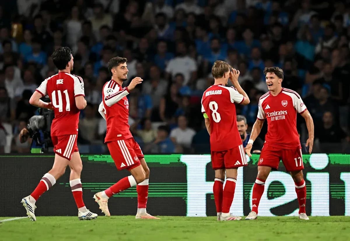 Jugadores del Arsenal celebrando un gol en partido