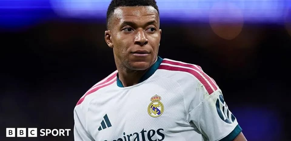 Jugador de Real Madrid en acción durante partido
