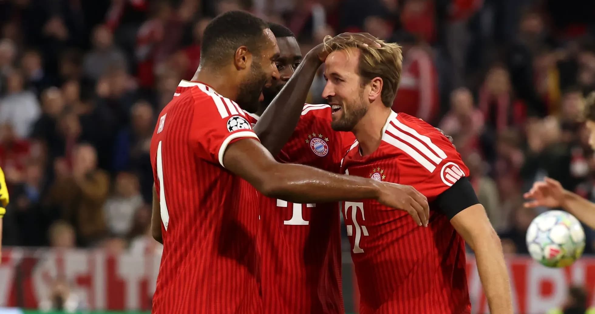 Jugadores de Bayern Múnich celebrando un gol
