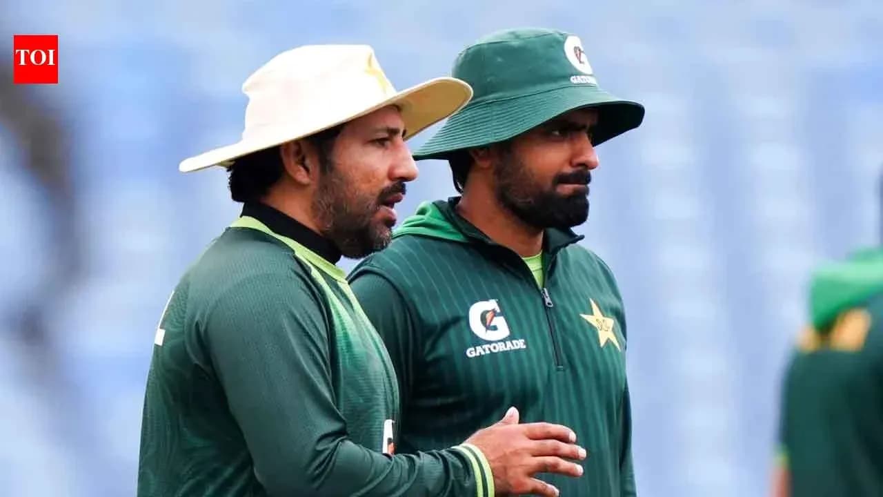 Jugadores de críquet de Pakistán en sesión de entrenamiento
