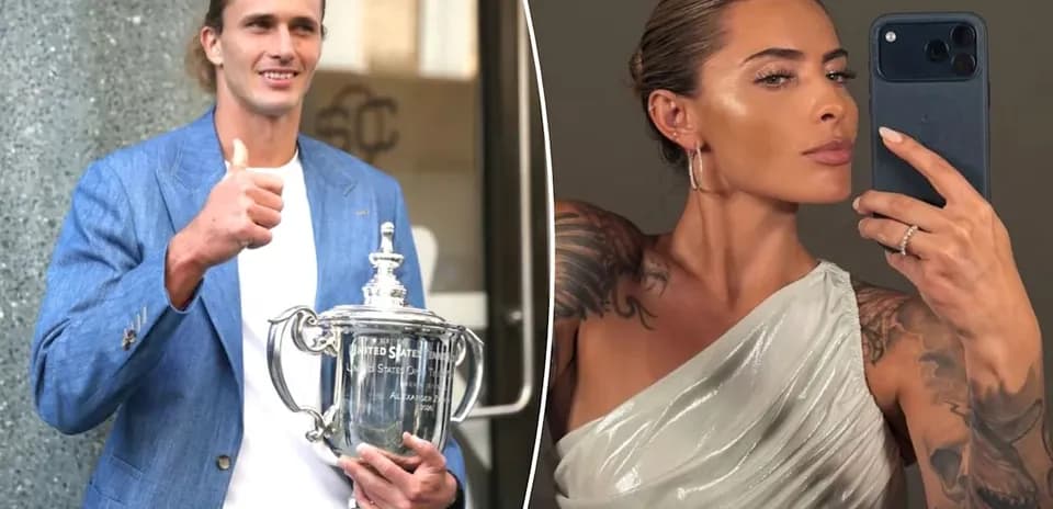 Jugador sosteniendo trofeo y mujer tomando selfie