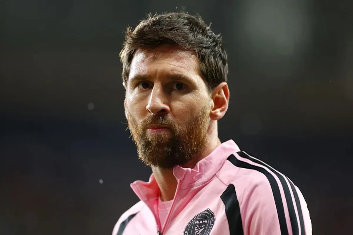 Jugador en uniforme rosa de Inter Miami CF Jugador en uniforme rosa de Inter Miami CF