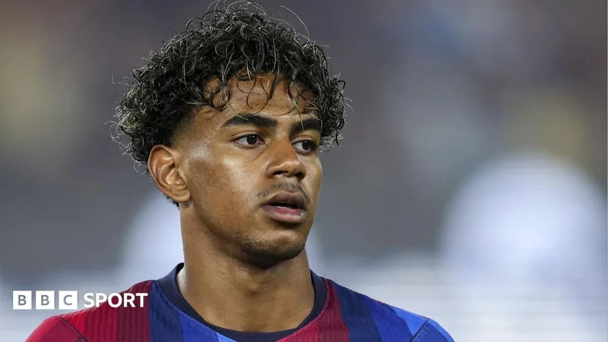 Jugador de Barcelona durante el partido Jugador de Barcelona durante el partido