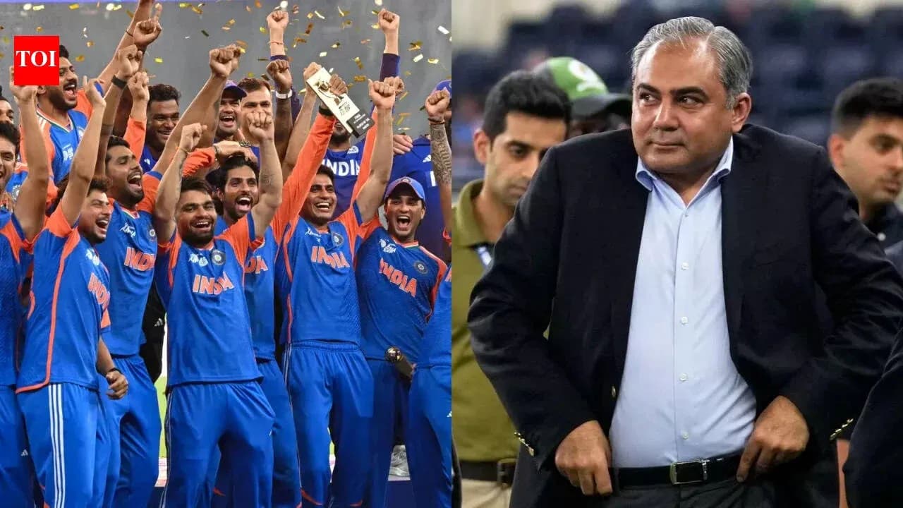 Equipo de cricket de India celebrando con trofeo Equipo de cricket de India celebrando con trofeo