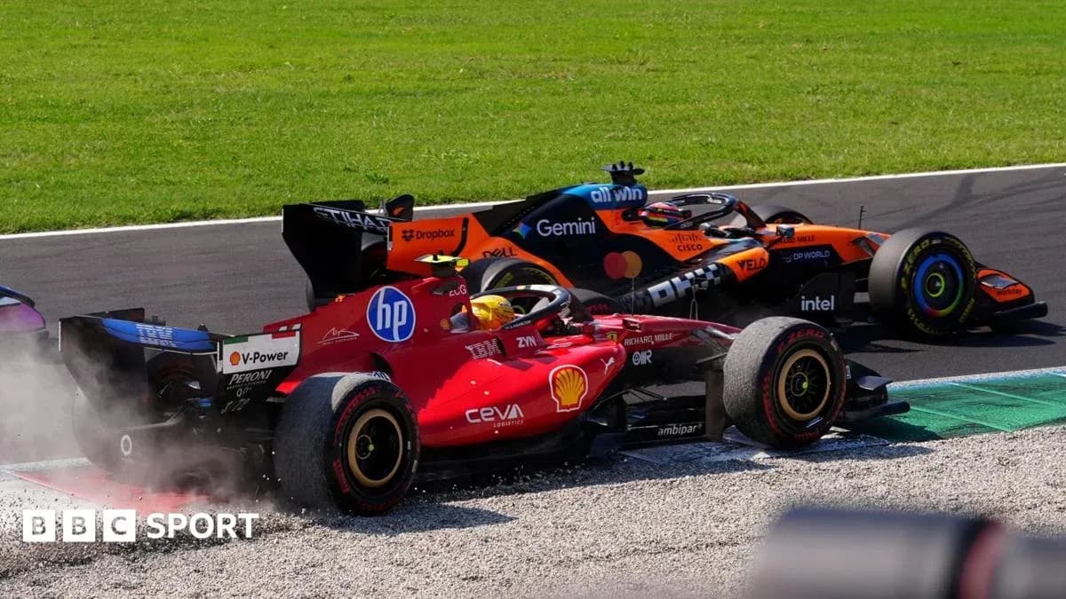 Ferrari y McLaren compitiendo en curva de carrera Ferrari y McLaren compitiendo en curva de carrera