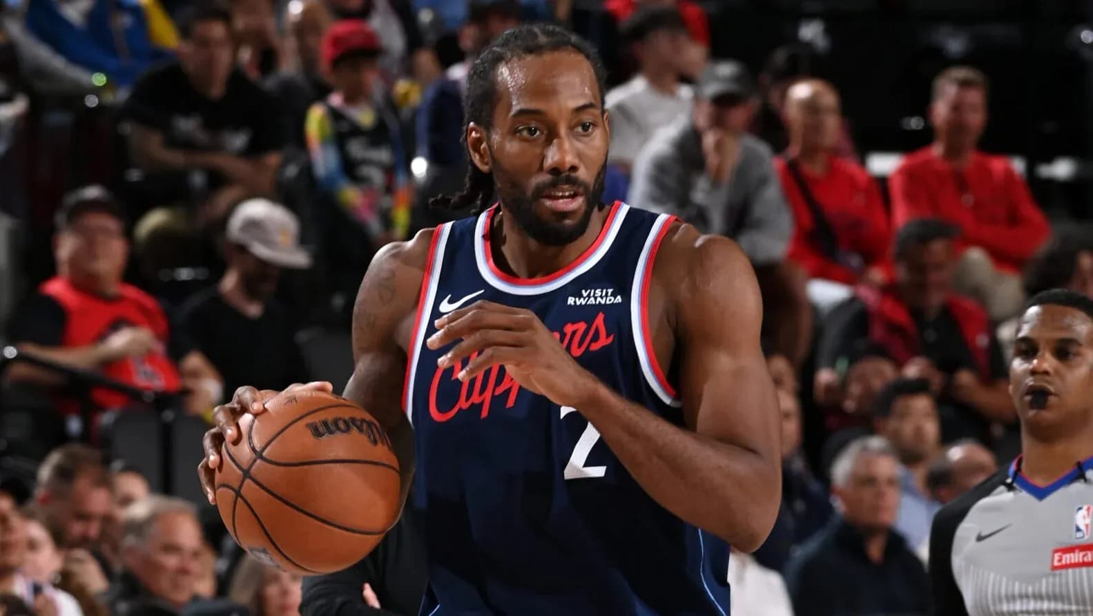Kawhi Leonard dribbling the ball during game Kawhi Leonard dribbling the ball during game
